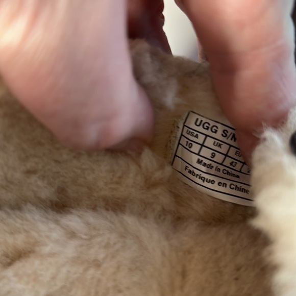 Ugg Men’s Ascot Leather Slipper WORN ONCE around house! Size 10 - Picture 13 of 15